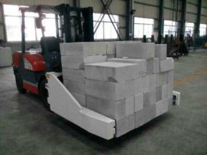 Pince pour blocs de béton