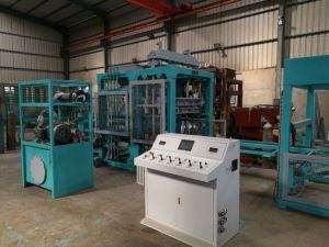 Machine à blocs hydrauliques