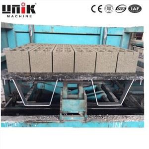 Fabricant de blocs creux automatique