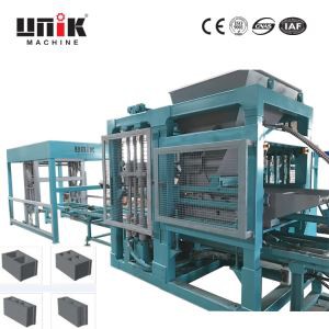 Machine de fabrication de blocs de construction en béton