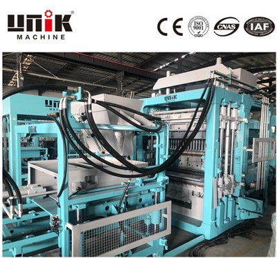 Machine de fabrication de blocs creux Interlock